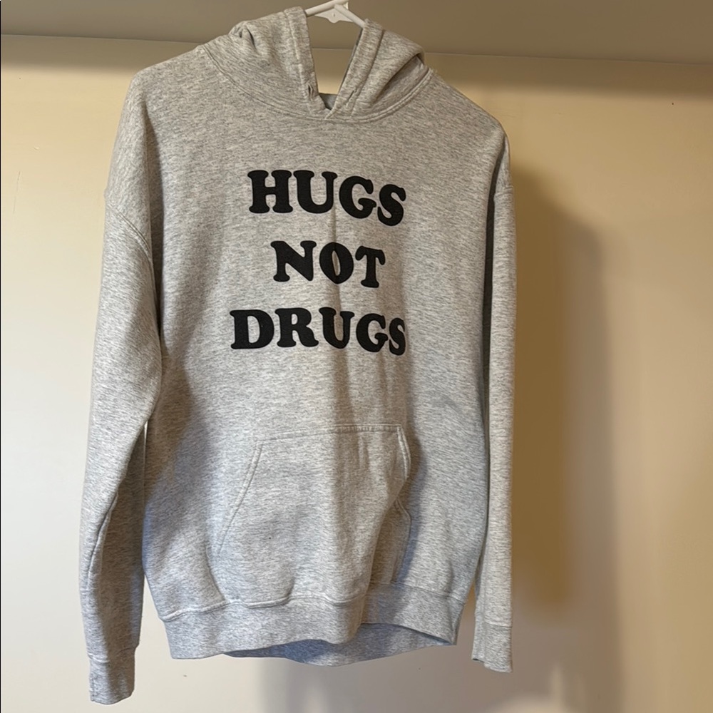 Gray Hoodie with 'Hugs Not Drugs' Print
